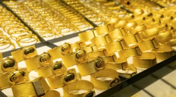 نشرة الذهب المحلية.. أسعار المعدن الأصفر في تعاملات الخميس 25 ديسمبر بمصر